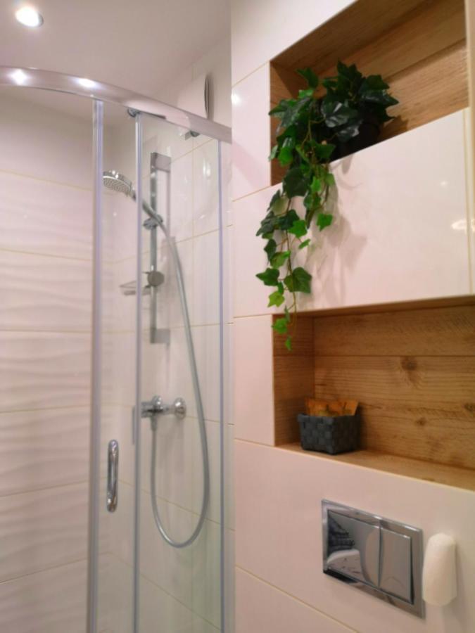 Apartament 8 Pietro Al Wyzwolenia Szczecin Exterior foto